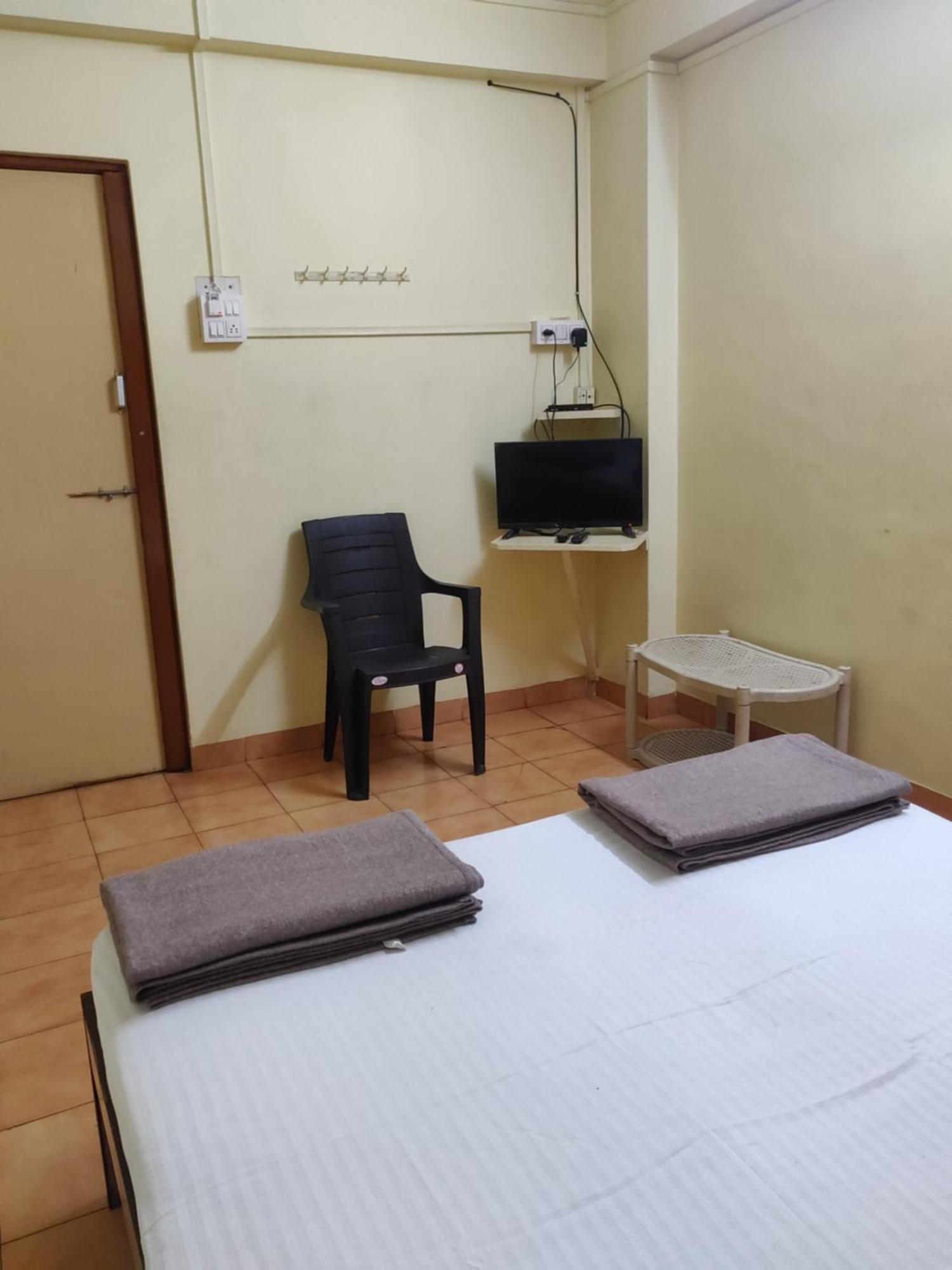 Shraddha Lodge Ratnāgiri Εξωτερικό φωτογραφία